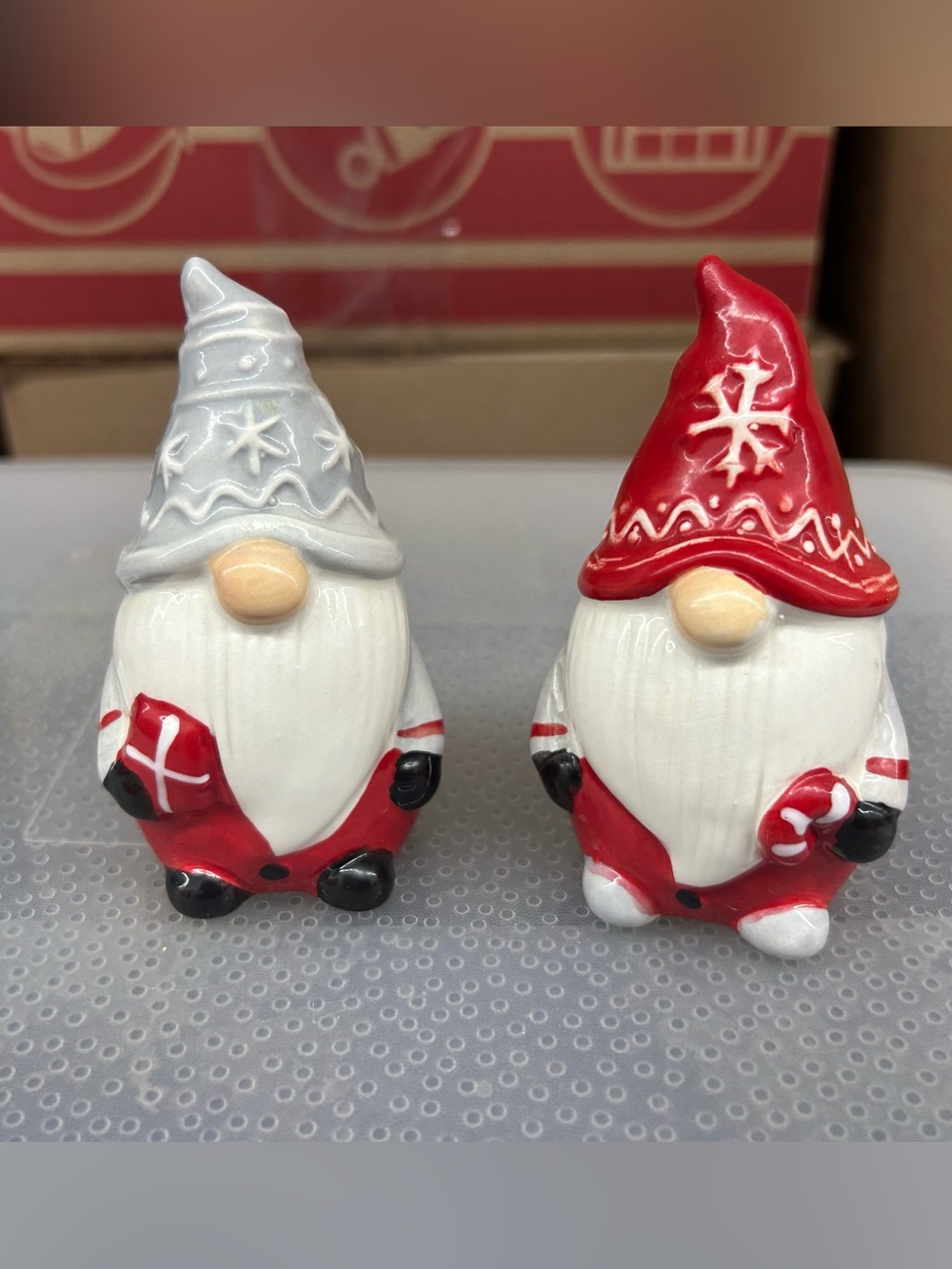 Holiday Gnome Ceramic Figurine Set - Red & Gray